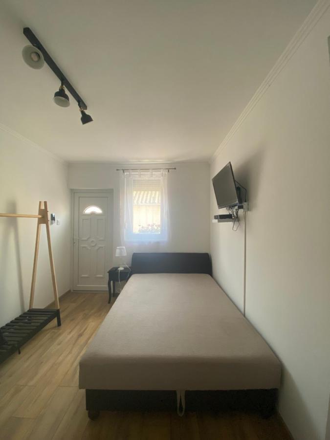 Amira Apartman Apartamento Hajdúszoboszló Exterior foto